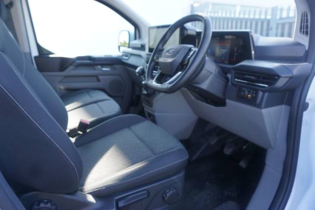 2024 Ford Transit Custom 2.0 EcoBlue 136ps H1 Van Limited
