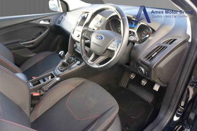 2015 Ford Focus 1.5 TDCi 120 Zetec S 5dr