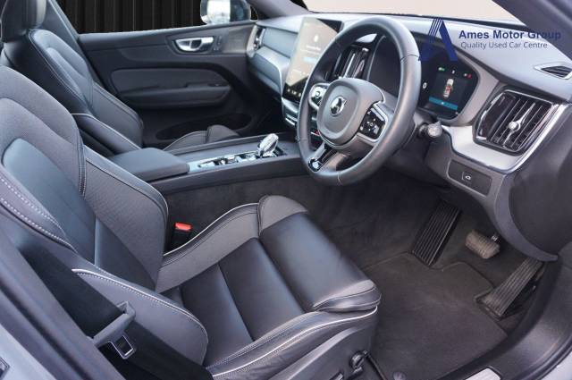 2025 Volvo XC60 2.0 B5P Plus Black Edition 5dr AWD Geartronic