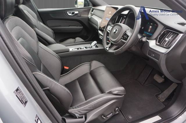 2025 Volvo XC60 2.0 B5P Plus Black Edition 5dr AWD Geartronic